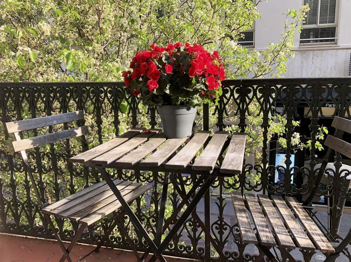 Luxury Family 2Br - Prime Location, Walk To Beach & Shopping, Sunny Balcony - Totolulu Cannes Hoche Eksteriør bilde